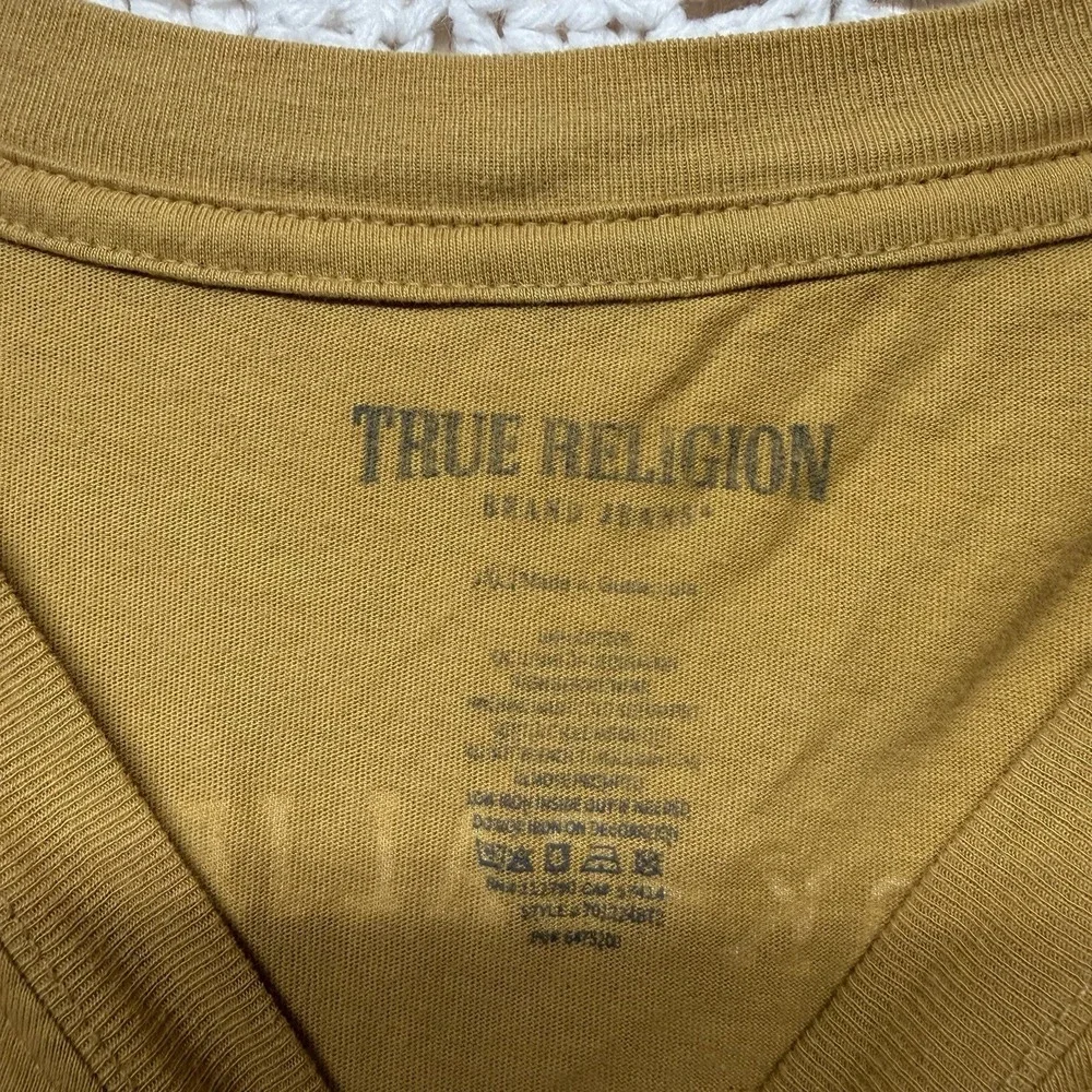 True Religion T Shirt Mens XL Yellow Short Slv Crew Neck The Original Buddha